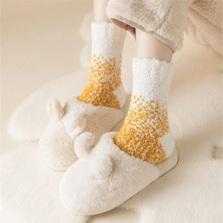 bulk High Quality Fluffy Socks Women
