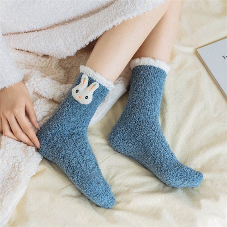 High Quality Women Fuzzy Fashion Cute Girls Socks factory