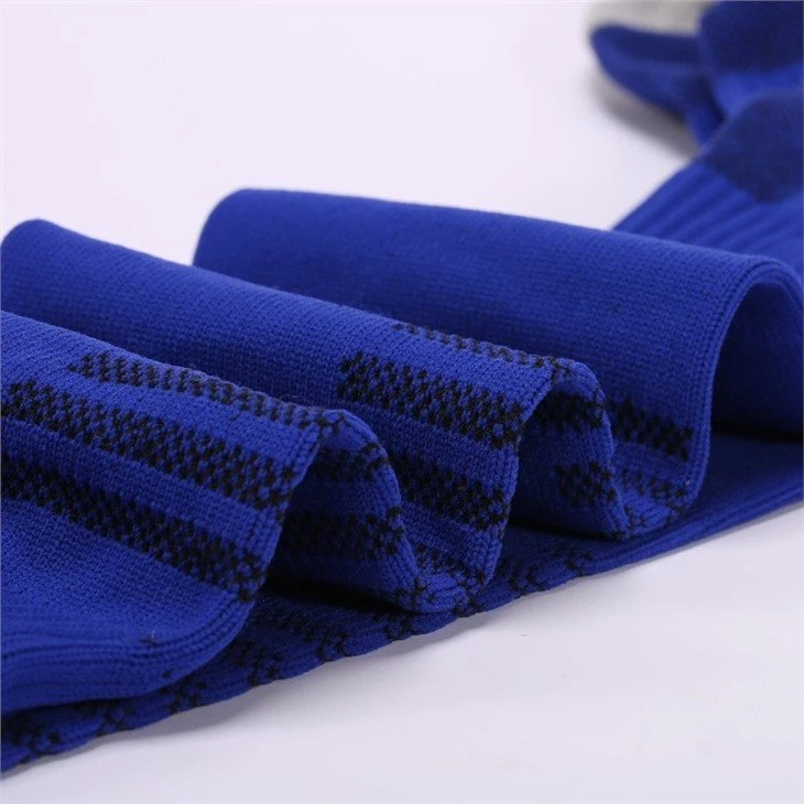knee high sport socks (1)