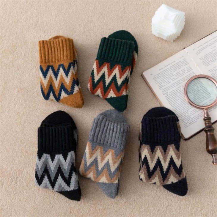 bulk Latest deisgn wool socks (2)