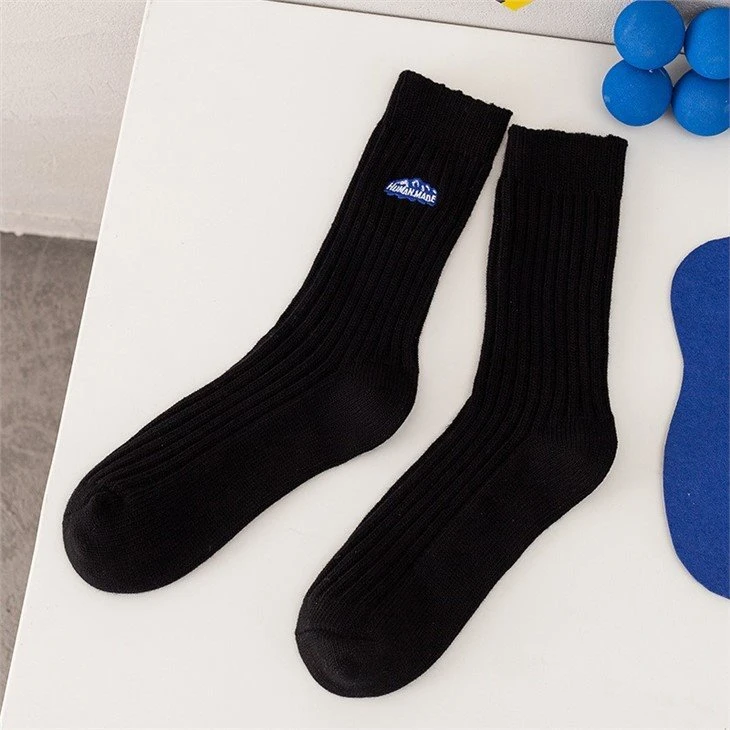 Mens Socks Embroidered Custom Logo in stock
