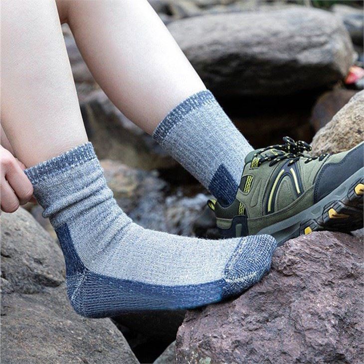 Mesh Ventilating Hiking Socks Merino Wool supplier