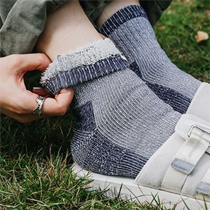 Mesh Ventilating Hiking Socks Merino Wool
