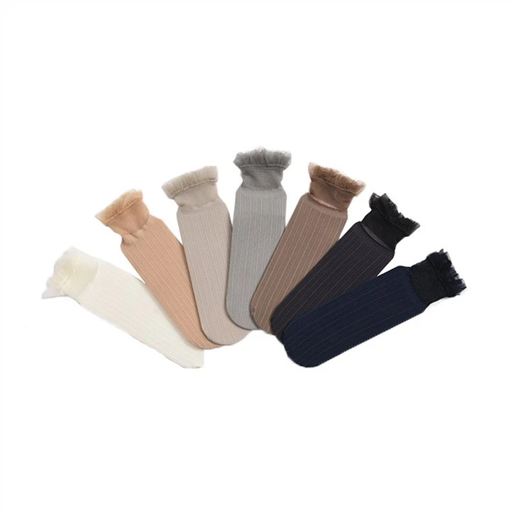 Popular Lace Socks Women 2022 in stock