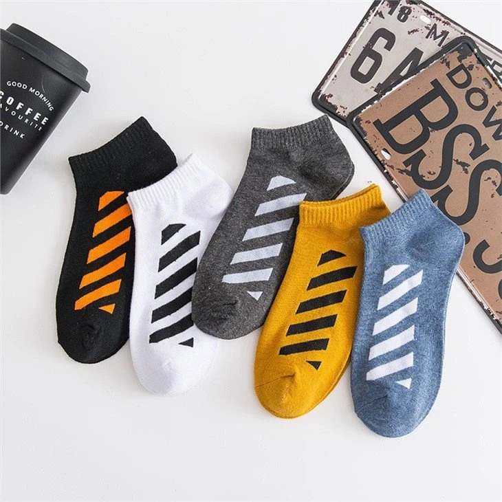 Premium Quality men fashion socks factory(5)