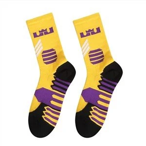 Good Quality Fashion Mid Calf Basketball Socks