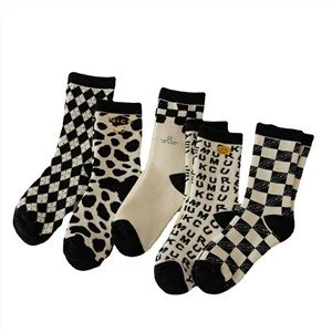 Various Type Cotton Crazy Socks Women