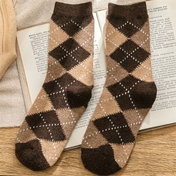 socks crew dots Boot socks wholesale