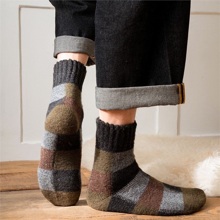 Thick men business socks in stock (5)