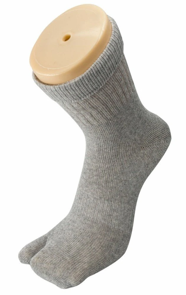two toes mens athletic socks (1)