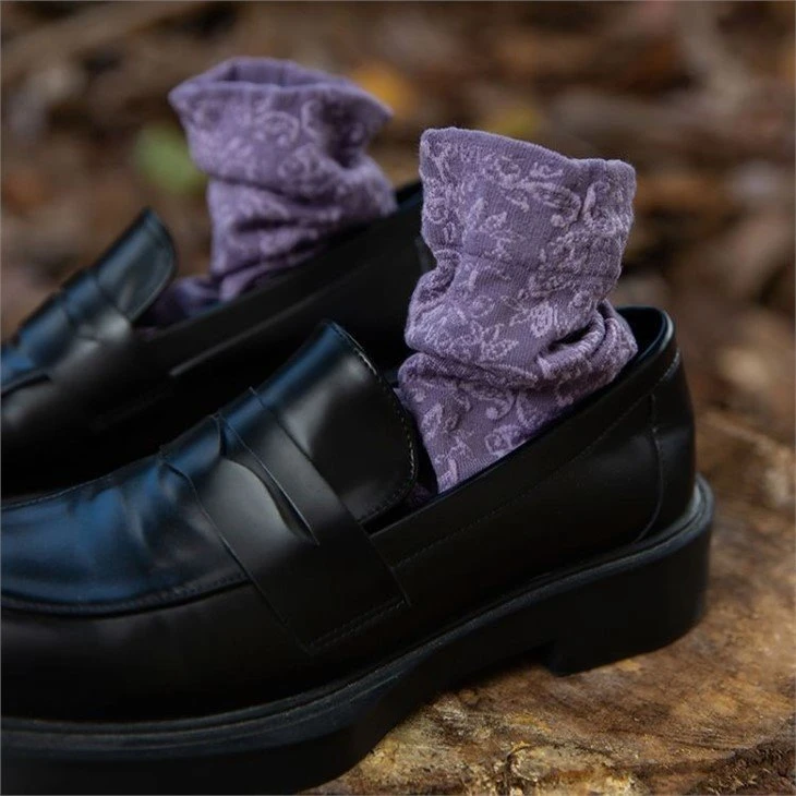 User-Friendly Design Women's Socks Fashion Design factory