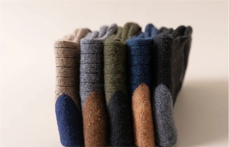 bulk Winter men fashion socks (2)