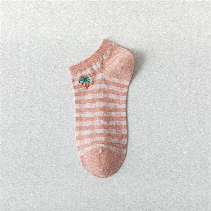 Women Soft Comfortable Cute Pattern Ankle Socks bulk