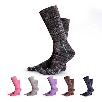 How To Pick The Perfect Hiking Socks For Yourself